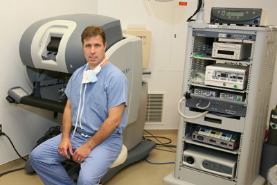 Dr. Sommers with DaVinci Robotic Arm
